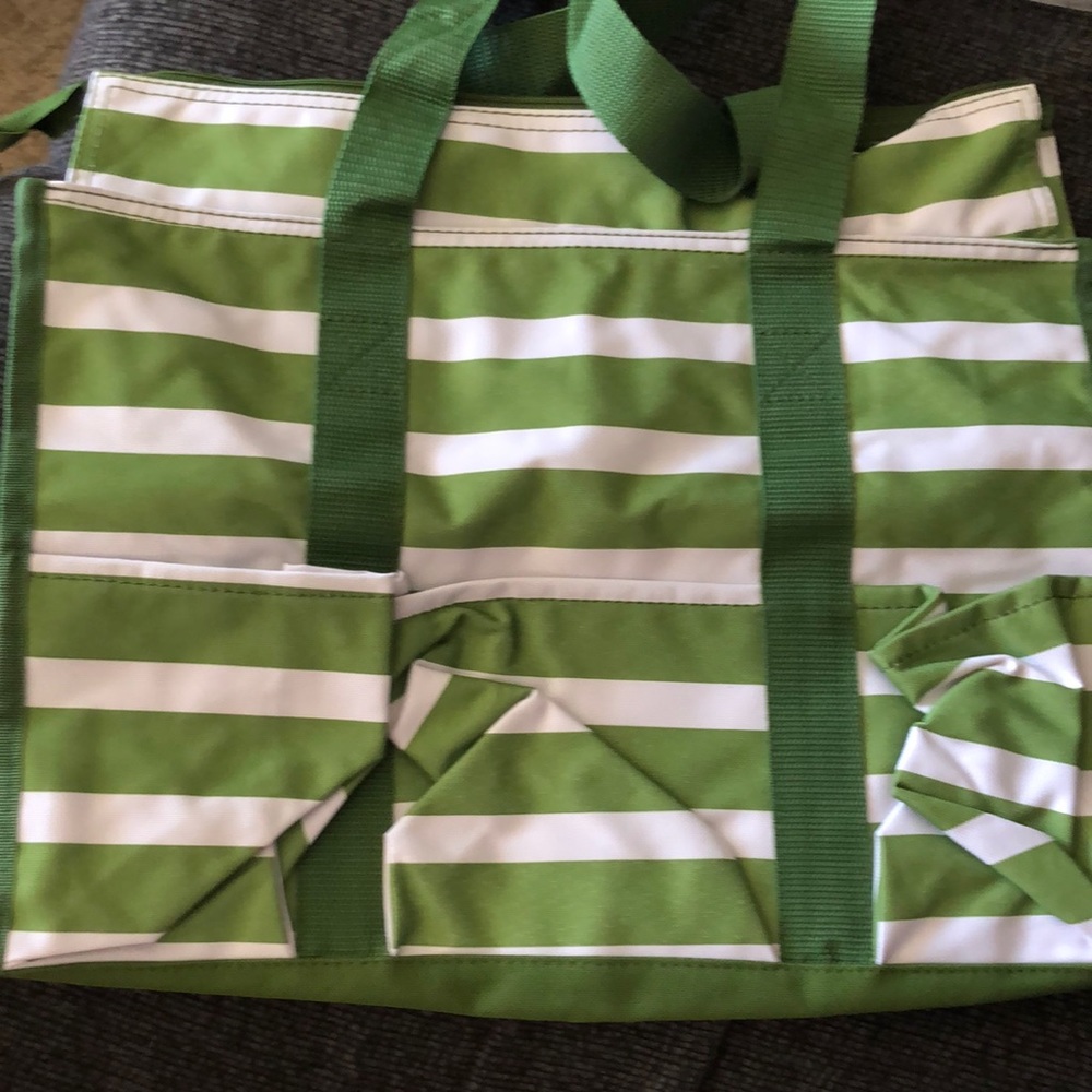 Utility tote
